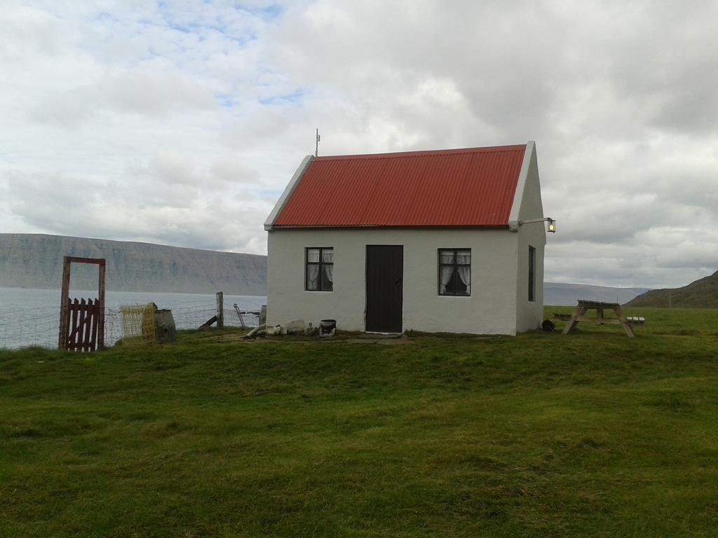 Hænuvík Cottages Hnjotur Habitación foto